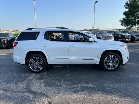 Used 2019 GMC Acadia Denali w/ Technology Package AWD/4WD image 6