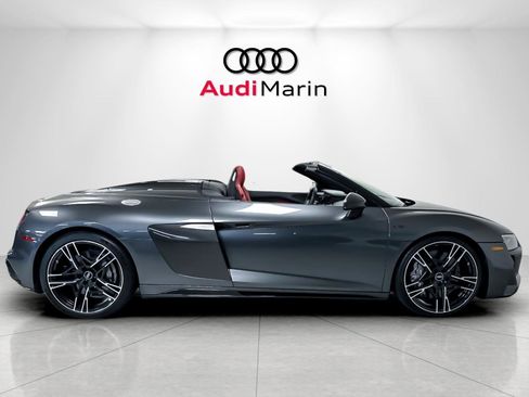 Certified 2021 Audi R8 V10 performance image 6