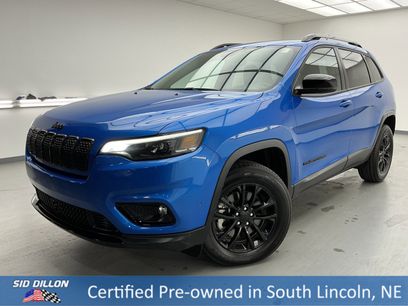 Used 2023 Jeep Cherokee Altitude Lux