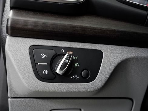 Used 2023 Audi Q5 2.0T Premium Plus image 10