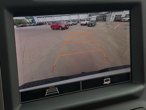 Used 2024 Chevrolet Silverado 2500 W/T w/ WT Convenience Package image 17