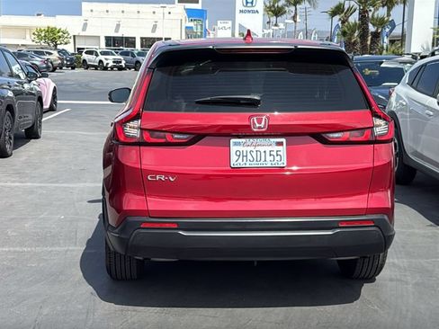 Used 2023 Honda CR-V LX image 5