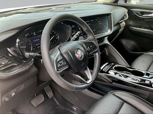 Used 2023 Buick Envision Essence image 17