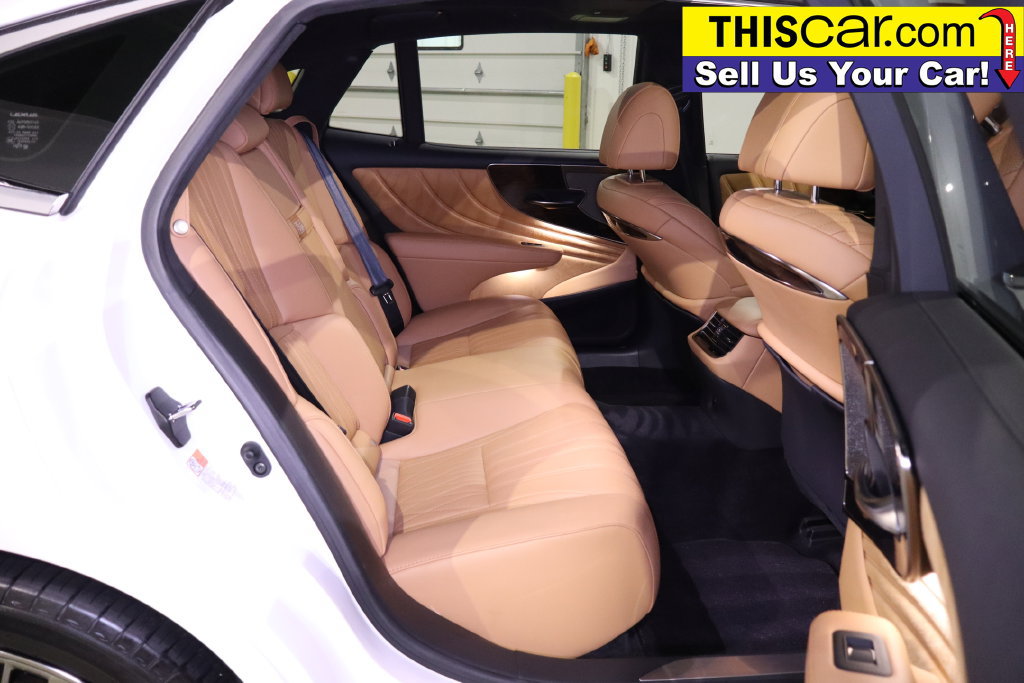 Used 2022 Lexus LS 500 w/ Interior Upgrade Package RWD image 40