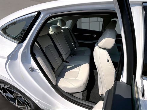 New 2026 Hyundai Sonata SEL FWD image 10