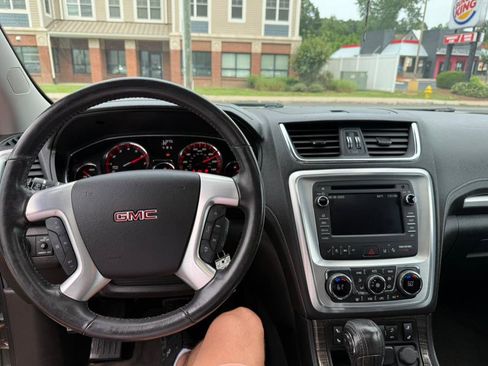 Used 2016 GMC Acadia SLT w/ Open Road Package image 13