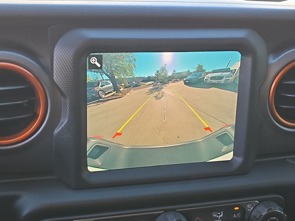 Used 2021 Jeep Gladiator Mojave AWD/4WD image 30