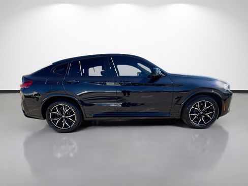 Used 2024 BMW X4 M40i w/ Premium Package image 2