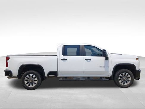 Certified 2022 Chevrolet Silverado 2500 Custom w/ Custom Convenience Package AWD/4WD image 6