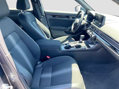 Used 2025 Honda Civic Sport image 27