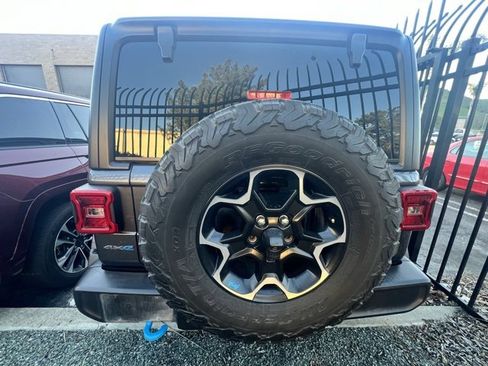 Used 2023 Jeep Wrangler Unlimited Rubicon 4xe image 5