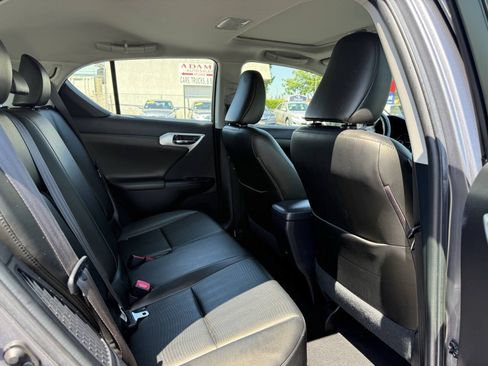Used 2012 Lexus CT 200h Premium FWD image 12