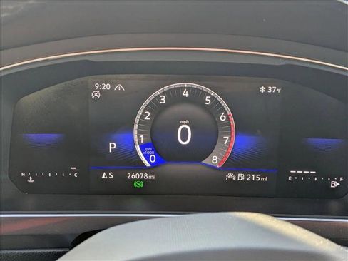 Used 2024 Volkswagen Tiguan Wolfsburg Edition image 11