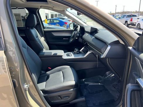 Certified 2025 MAZDA CX-70 3.3 Turbo w/ Premium Package image 21