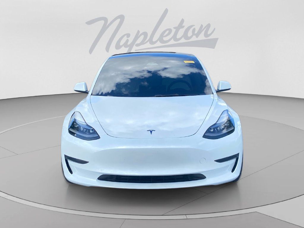 Used 2023 Tesla Model 3 Standard Range RWD image 9