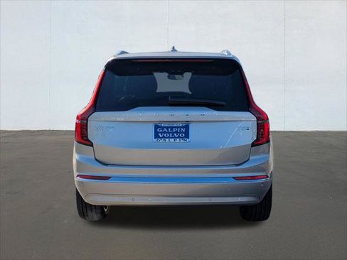 New 2026 Volvo XC90 T8 Plus w/ Protection Package Premier AWD/4WD image 5