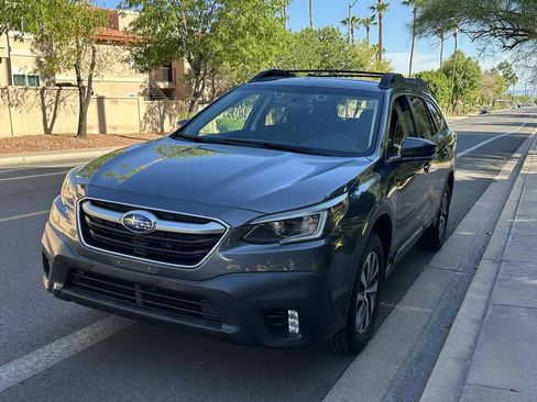 Used 2020 Subaru Outback Premium AWD/4WD image 4