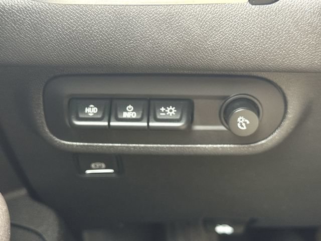Used 2023 GMC Terrain SLT w/ Infotainment Package II AWD/4WD image 18