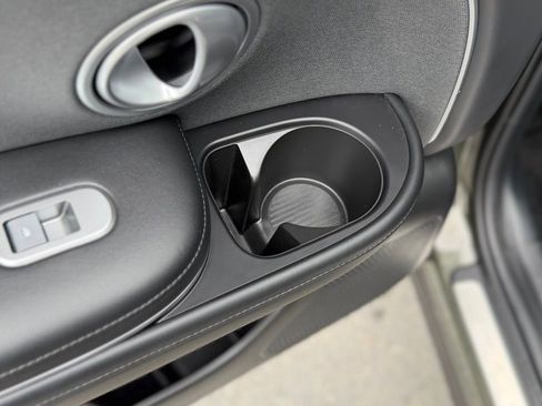 Used 2026 Hyundai Palisade Calligraphy image 12