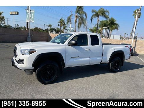 Used 2023 Toyota Tacoma SR5 image 1