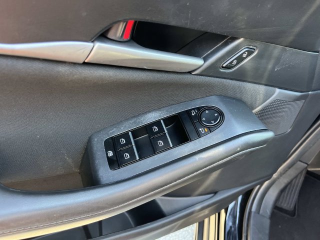 Used 2024 MAZDA CX-30 AWD 2.5 S image 21