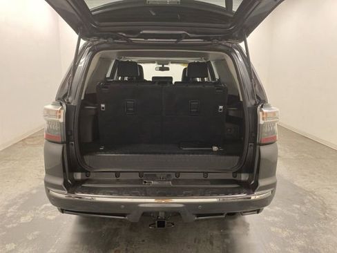 Used 2018 Toyota 4Runner Limited image 29