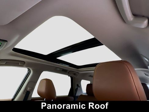 Used 2024 Nissan Pathfinder Platinum w/ Cargo Package FWD image 13