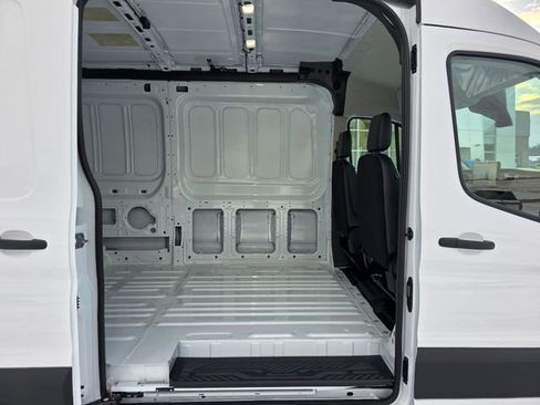 New 2026 Ford Transit 250 148 Medium Roof image 37