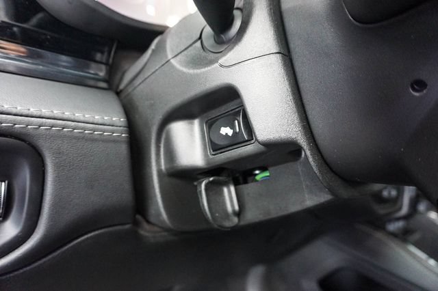 Used 2025 RAM 2500 Limited AWD/4WD image 15