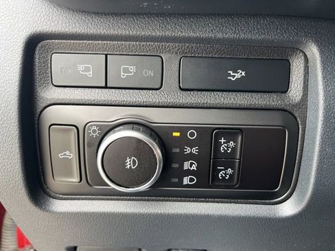 Used 2023 Ford F350 Lariat w/ Tow Technology Package image 15