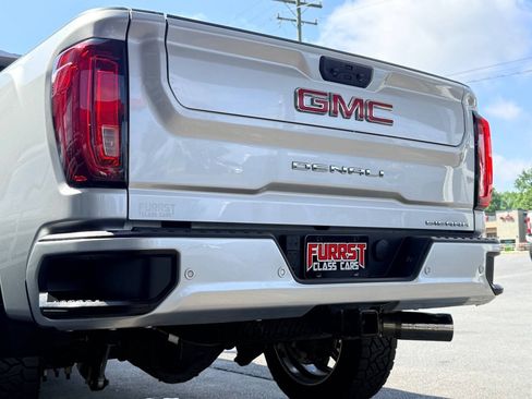 Used 2023 GMC Sierra 2500 Denali w/ Denali Ultimate Package AWD/4WD image 8