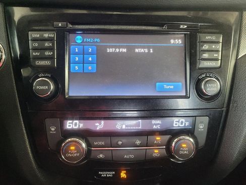 Used 2015 Nissan Rogue SL w/ SL Premium Package AWD/4WD image 25