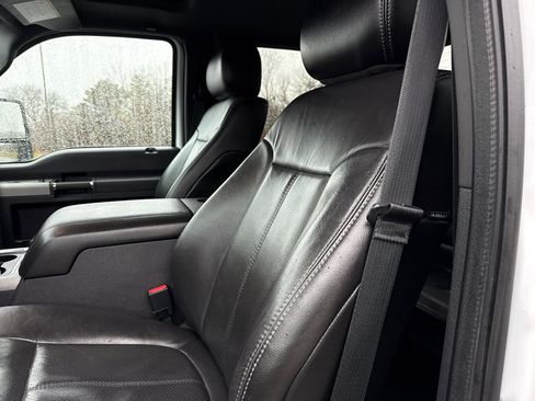Used 2013 Ford F450 Lariat w/ FX4 4X4 Off-Road Pkg image 12