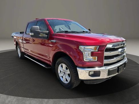 Used 2016 Ford F150 Lariat w/ Heavy-Duty Payload Package AWD/4WD image 3