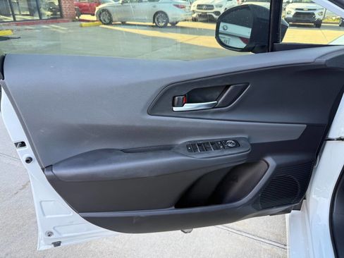 Used 2024 Toyota Prius XLE FWD image 14