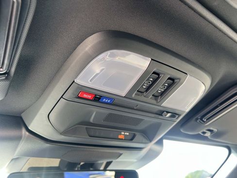 Certified 2025 Subaru Crosstrek 2.5i Sport w/ Crosstrek Mirror Package image 31