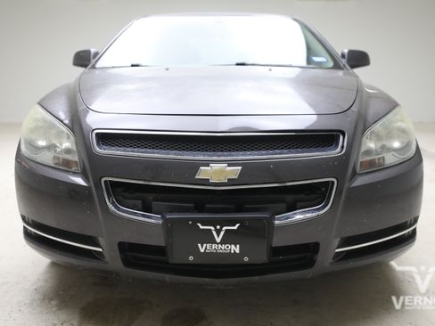 Used 2010 Chevrolet Malibu LT FWD image 7