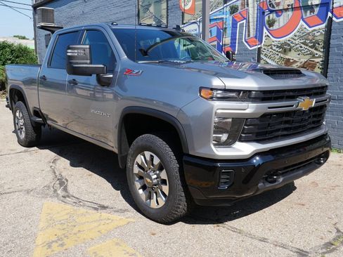 New 2026 Chevrolet Silverado 2500 Custom w/ Custom Value Package AWD/4WD image 34