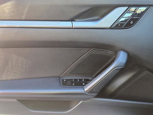 Used 2021 Porsche 911 Carrera w/ Premium Package image 20