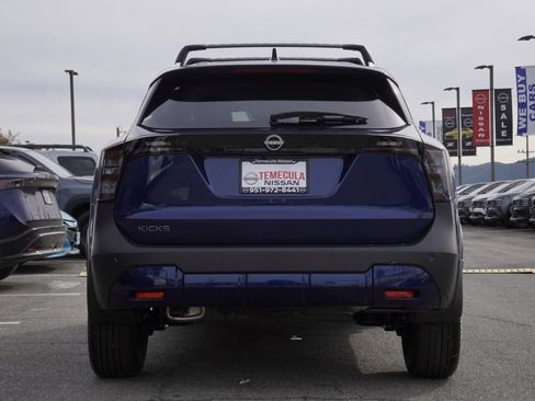 New 2026 Nissan Kicks SV image 5