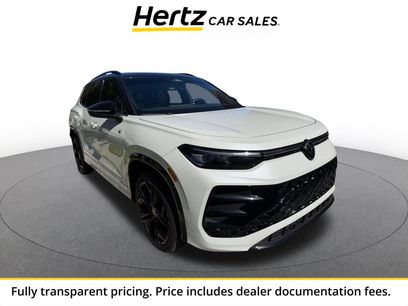 Used 2025 Volkswagen Tiguan SE R-Line