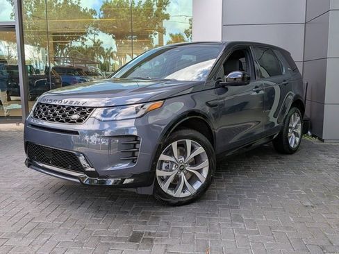 New 2026 Land Rover Discovery Sport Landmark image 1