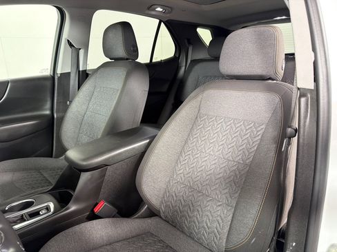 Used 2022 Chevrolet Equinox LT FWD image 12
