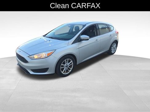 Used 2015 Ford Focus SE FWD image 5