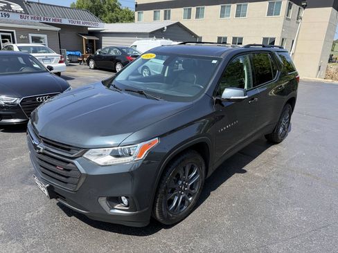 Used 2019 Chevrolet Traverse RS w/ LPO, Floor Liner Package AWD/4WD image 2