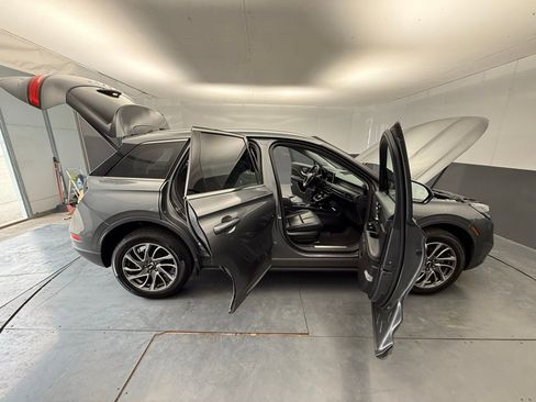 Used 2022 Lincoln Corsair AWD w/ Equipment Group 101A image 19