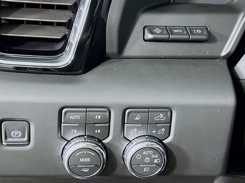 Certified 2026 GMC Sierra 1500 Denali image 9