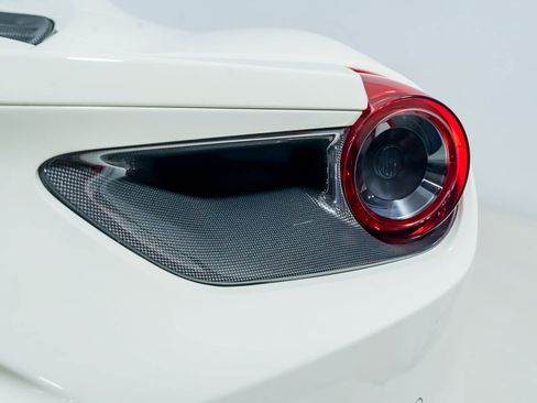 Used 2018 Ferrari 488 Spider RWD image 58