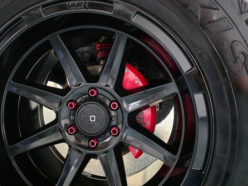 Used 2022 Ford Bronco Black Diamond image 20