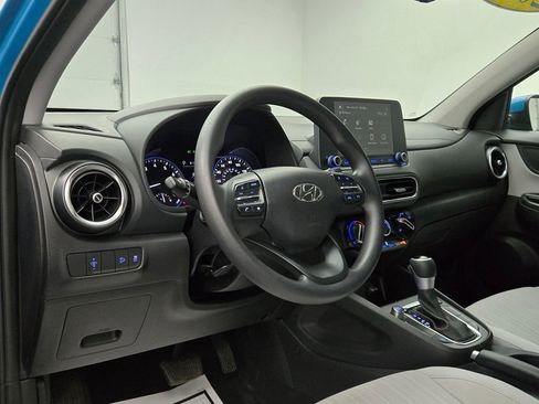 Used 2022 Hyundai Kona SEL image 19